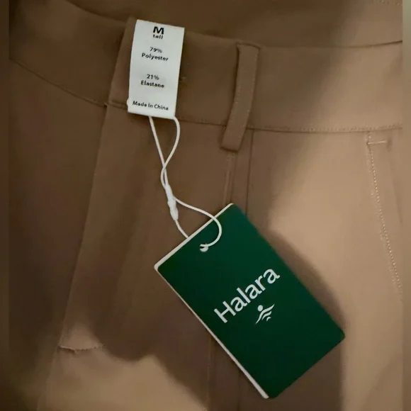 HALARA Brown High-Waist Cargo Leggings - Picture 3 of 3